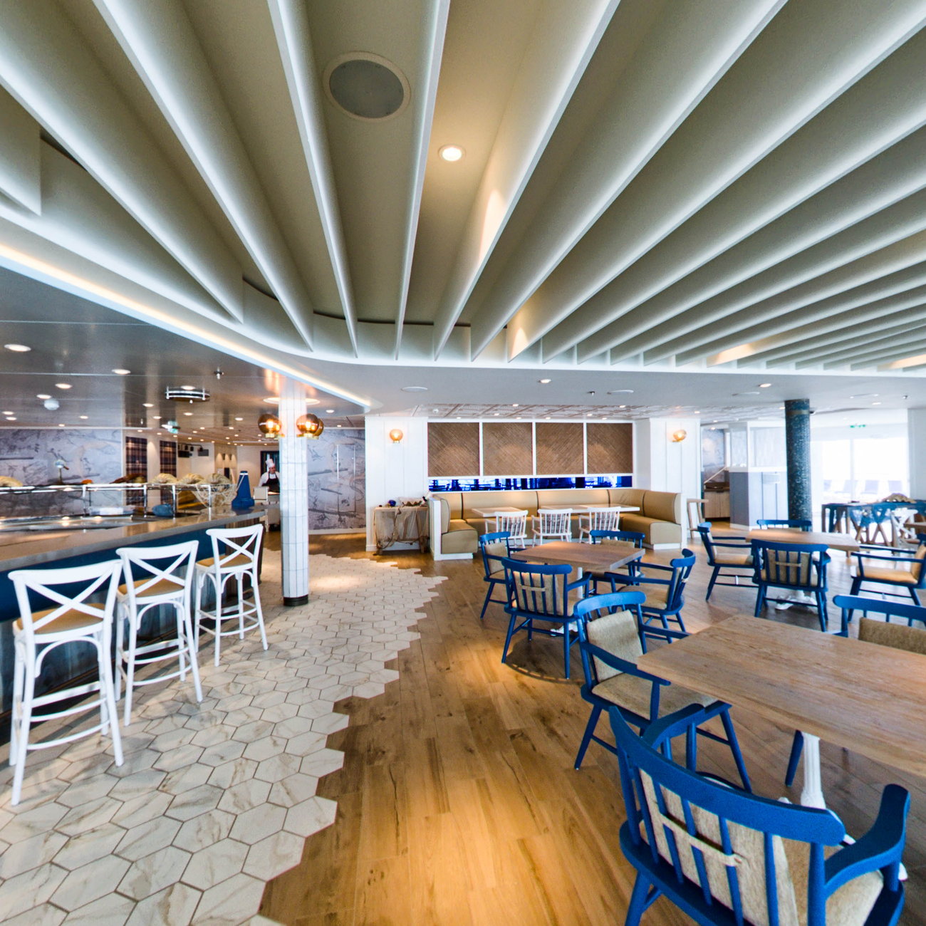 Hooked Seafood on Royal Caribbean Symphony of the Seas